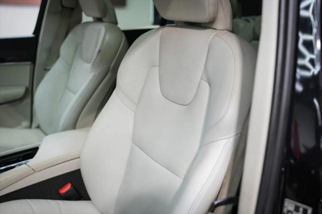 2019 Volvo XC90 T5 Momentum