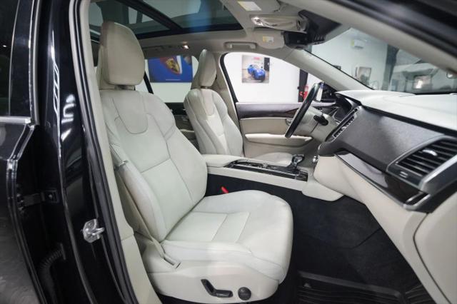 2019 Volvo XC90 T5 Momentum