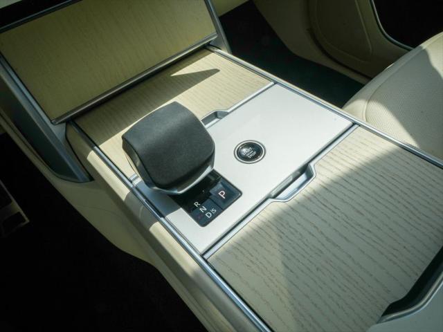 2024 Land Rover Range Rover P400 SE