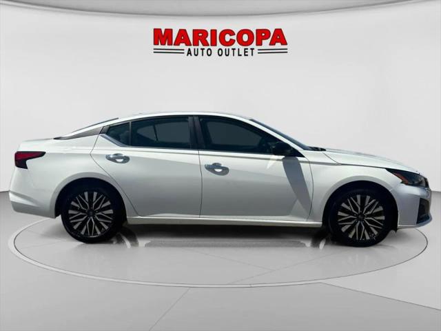 2025 Nissan Altima SV FWD