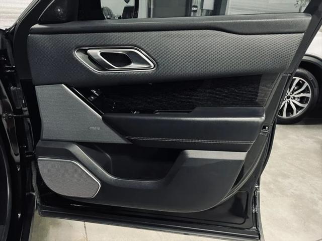 2018 Land Rover Range Rover Velar P250 SE R-Dynamic