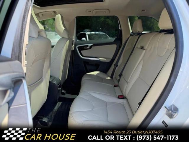2016 Volvo XC60 T6 Drive-E
