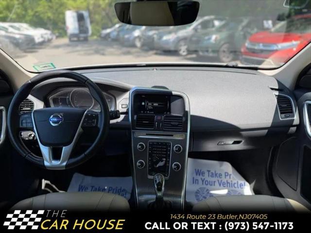 2016 Volvo XC60 T6 Drive-E