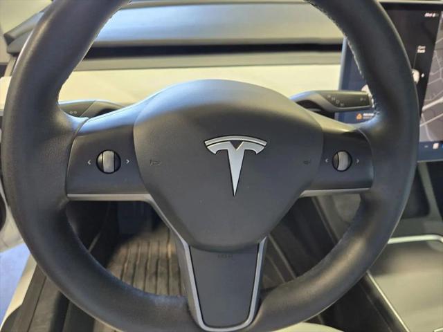 2021 Tesla Model 3 Standard Range Plus Rear-Wheel Drive