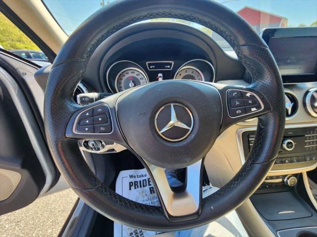 2017 Mercedes-Benz GLA-CLASS GLA 250 4MATIC