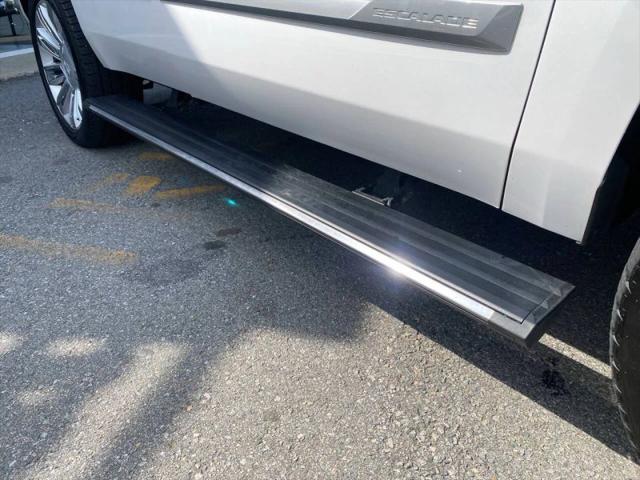 2019 Cadillac Escalade Platinum