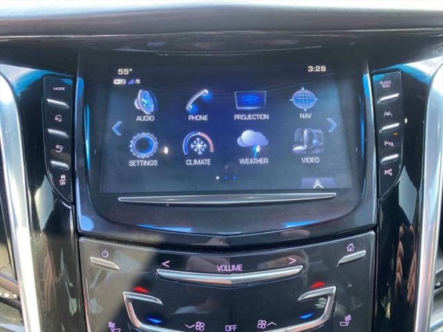 2019 Cadillac Escalade Platinum