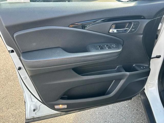 2022 Honda Pilot AWD Touring 7 Passenger