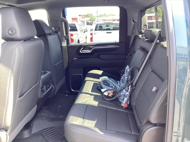 2026 Chevrolet Silverado 2500HD Crew Cab, Standard Bed, LT, 4WD