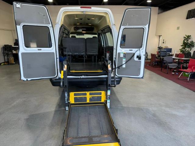 2011 Ford E-250 Base