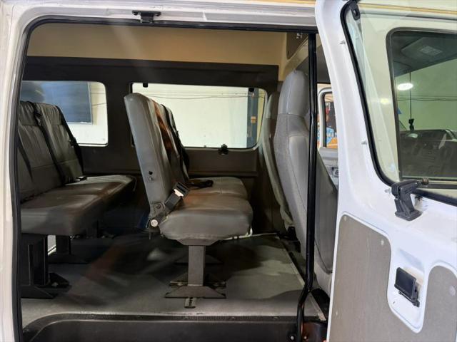 2011 Ford E-250 Base