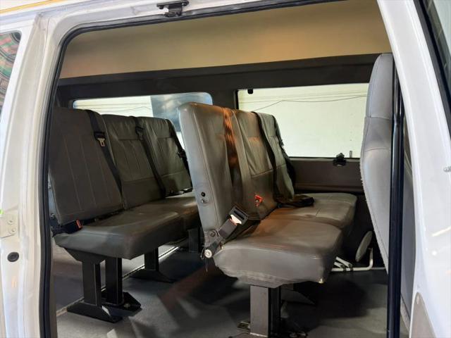 2011 Ford E-250 Base
