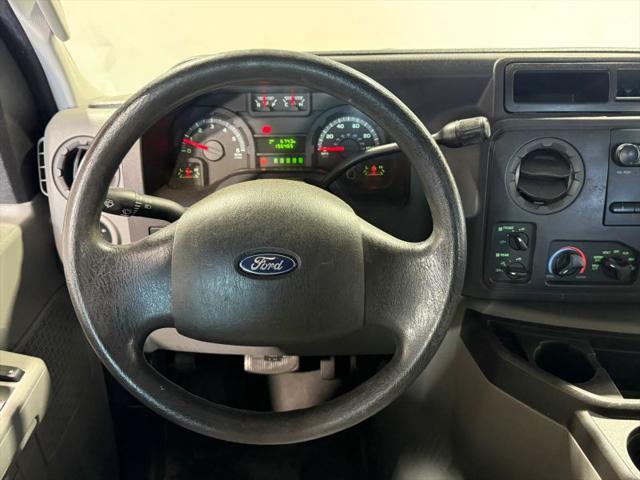 2011 Ford E-250 Base
