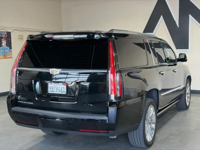2019 Cadillac Escalade ESV Premium Luxury