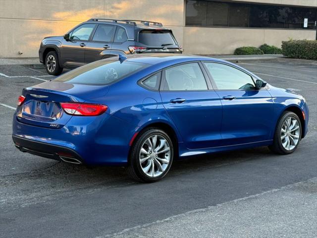 2015 Chrysler 200 S
