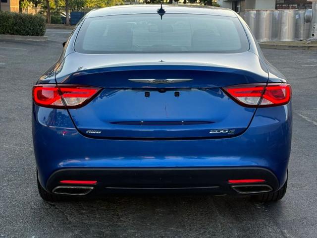 2015 Chrysler 200 S