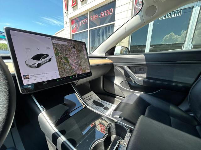 2020 Tesla Model 3 Standard Range Rear-Wheel Drive