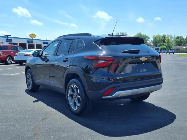 2025 Chevrolet Trax FWD LT