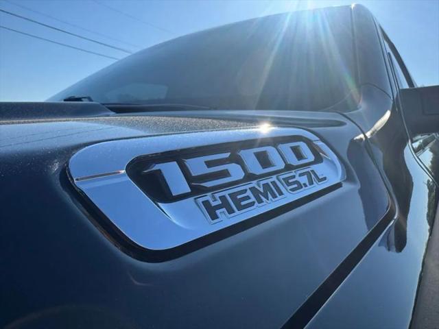 2020 Ram 1500 Laramie Crew Cab 4x4 5'7" Box