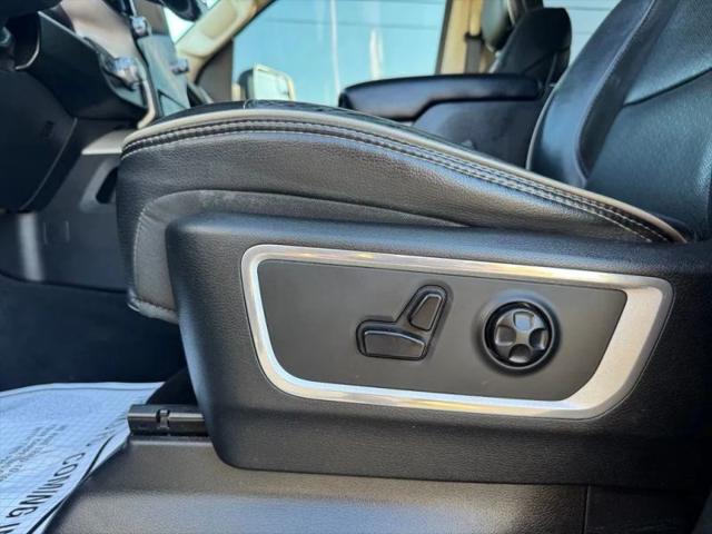 2020 Ram 1500 Laramie Crew Cab 4x4 5'7" Box
