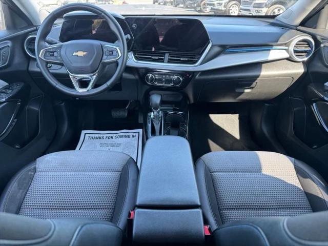 2024 Chevrolet Trax FWD LT