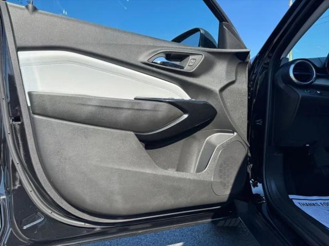 2024 Chevrolet Trax FWD LT