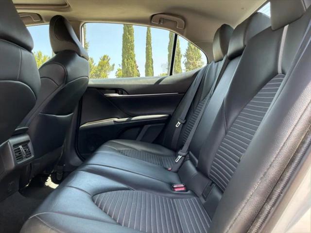 2023 Toyota Camry SE Hybrid