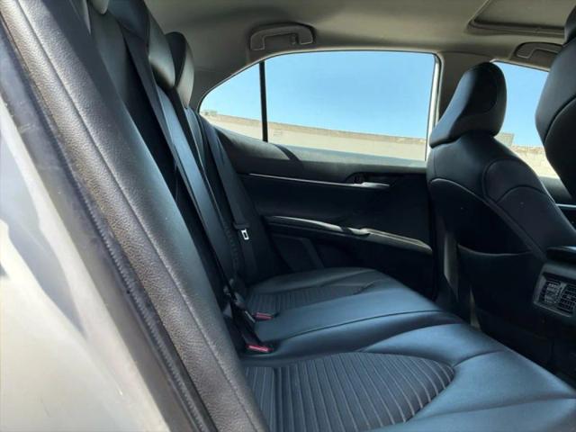 2023 Toyota Camry SE Hybrid