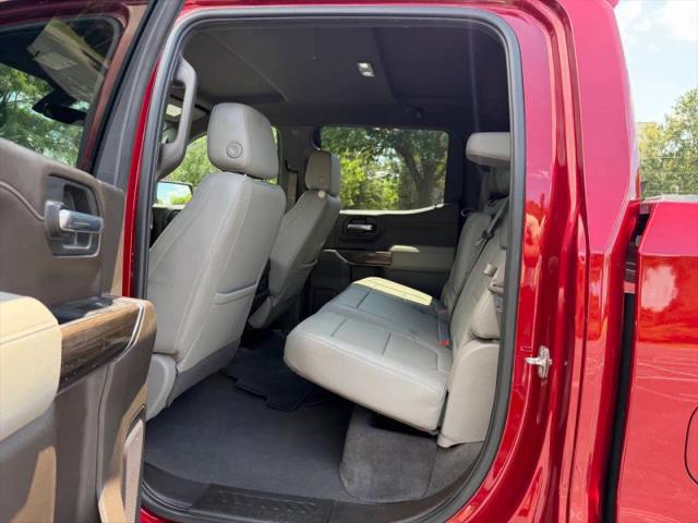 2022 Chevrolet Silverado 1500 4WD Crew Cab Short Bed RST