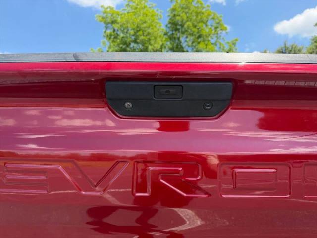 2022 Chevrolet Silverado 1500 4WD Crew Cab Short Bed RST