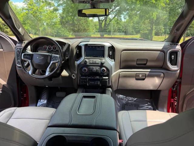 2022 Chevrolet Silverado 1500 4WD Crew Cab Short Bed RST