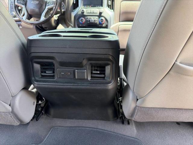 2022 Chevrolet Silverado 1500 4WD Crew Cab Short Bed RST