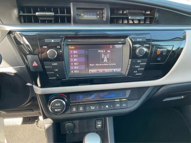 2015 Toyota Corolla LE
