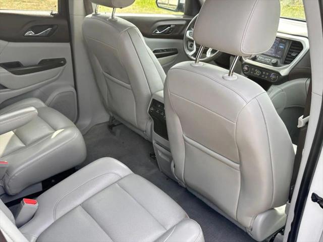 2017 GMC Acadia SLT-1