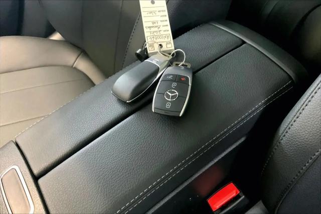 2024 Mercedes-Benz EQB 300 4MATIC