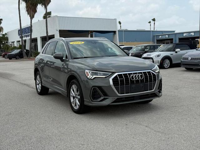 2024 Audi Q3 Premium 45 TFSI S line quattro Tiptronic