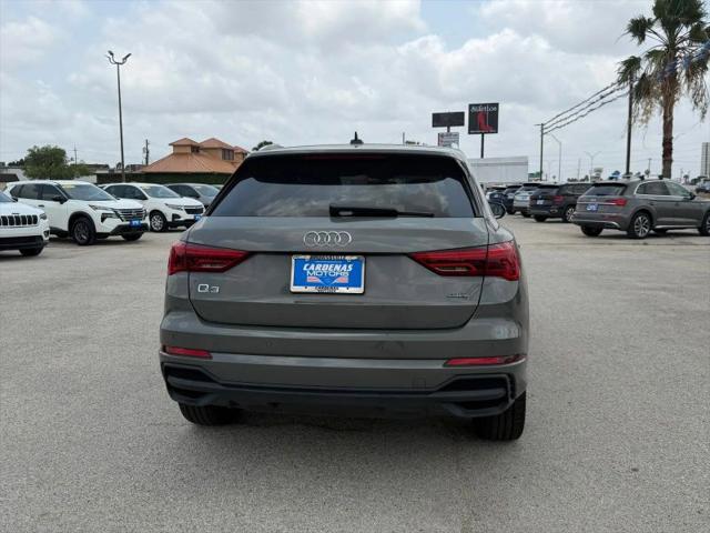 2024 Audi Q3 Premium 45 TFSI S line quattro Tiptronic