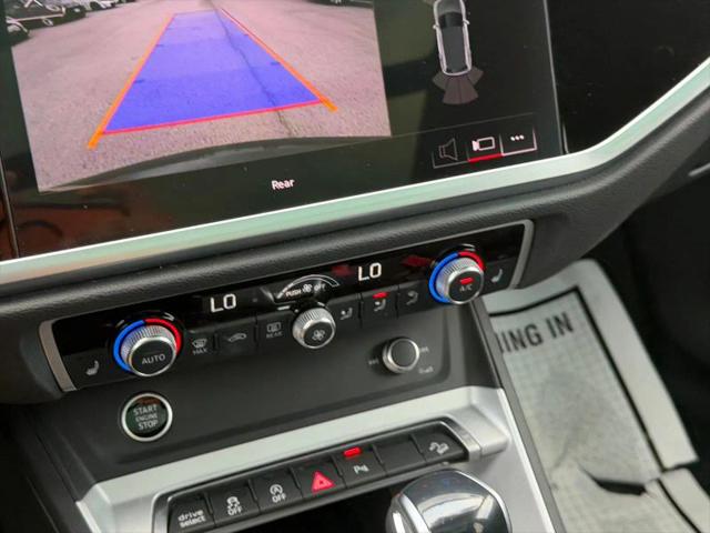 2024 Audi Q3 Premium 45 TFSI S line quattro Tiptronic