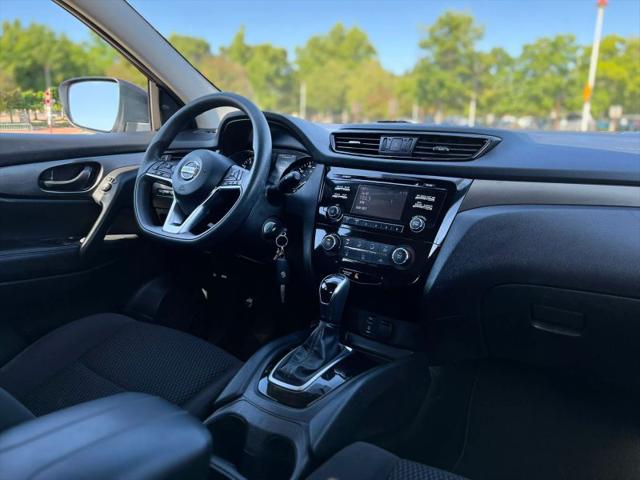 2018 Nissan Rogue Sport S