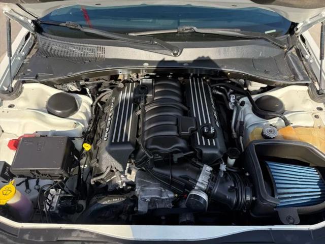 2012 Chrysler 300 SRT8