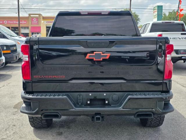 2021 Chevrolet Silverado 1500 4WD Crew Cab Short Bed Custom Trail Boss