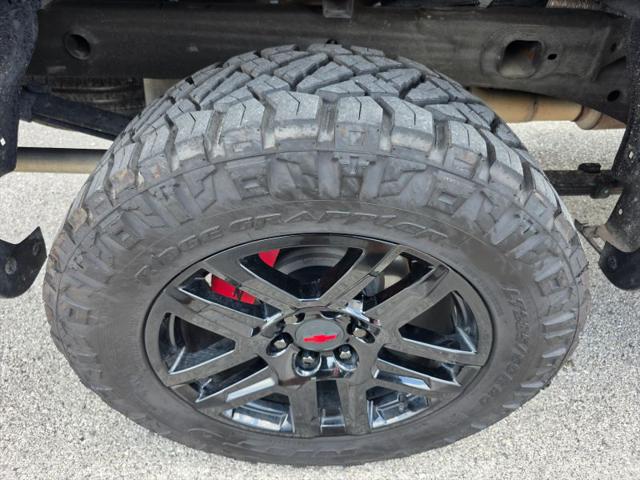 2021 Chevrolet Silverado 1500 4WD Crew Cab Short Bed Custom Trail Boss