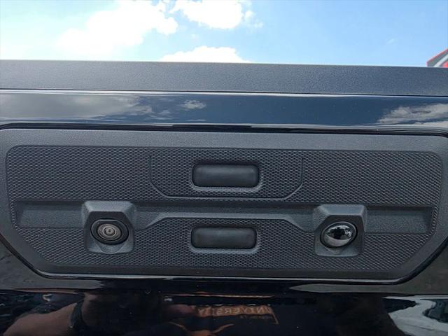 2021 Chevrolet Silverado 1500 4WD Crew Cab Short Bed Custom Trail Boss