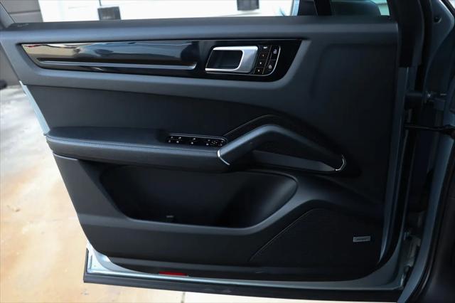 2021 Porsche Cayenne Cayenne
