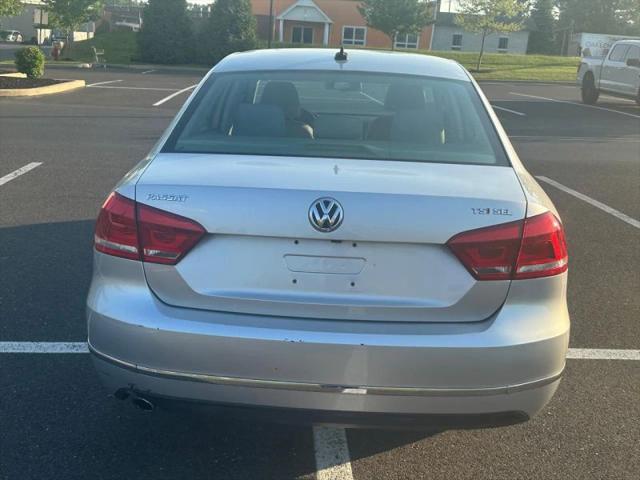 2014 Volkswagen Passat 1.8T SEL Premium