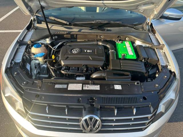 2014 Volkswagen Passat 1.8T SEL Premium
