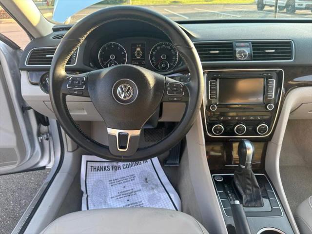 2014 Volkswagen Passat 1.8T SEL Premium