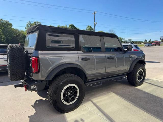 2021 Ford Bronco Base
