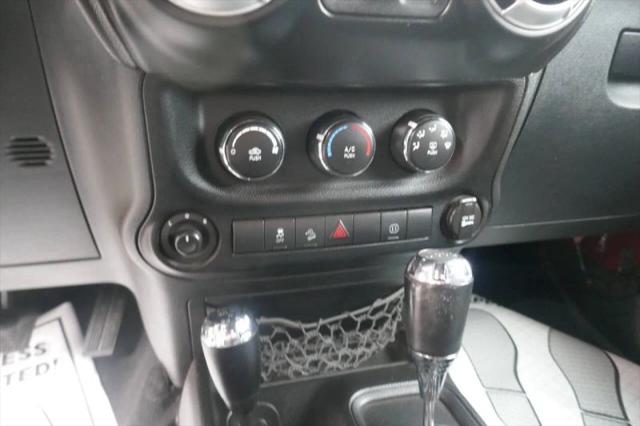 2012 Jeep Wrangler Sahara