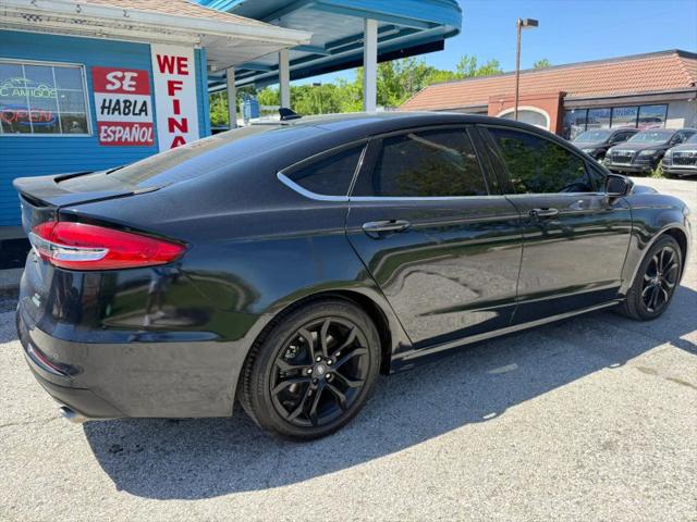 2020 Ford Fusion SE